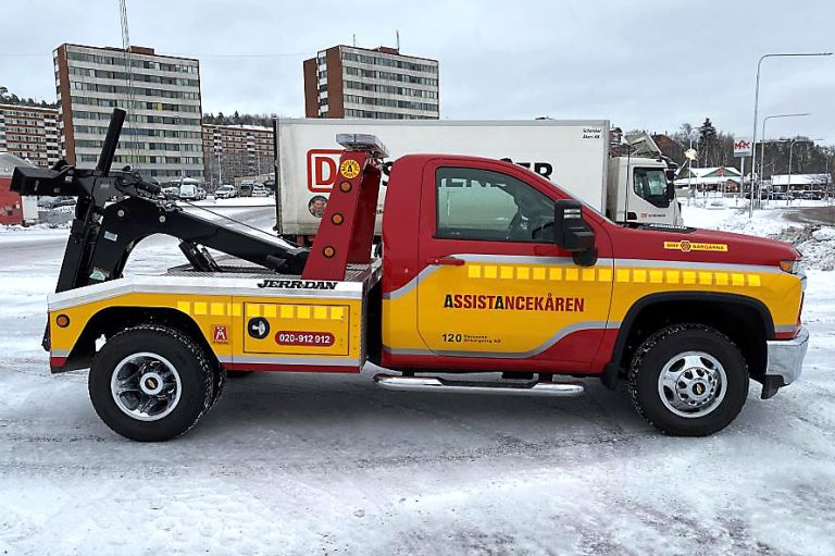 Assistancekåren garagebärgare som finns på olika platser i landet, och används för bland annat vägassistans och bärgning vid trånga passager.