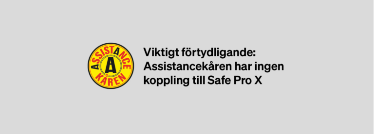 Assistancekårens logotyp tillsammans med information om att organisationen inte har någon koppling till produkten Safe Pro X.